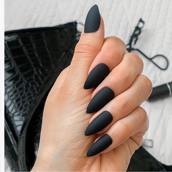 2/$15! Matte Black Artificial Stiletto Nails NIB - Picture 3 of 6
